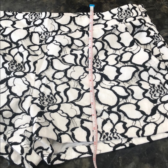 Express shorts - Picture 8 of 8